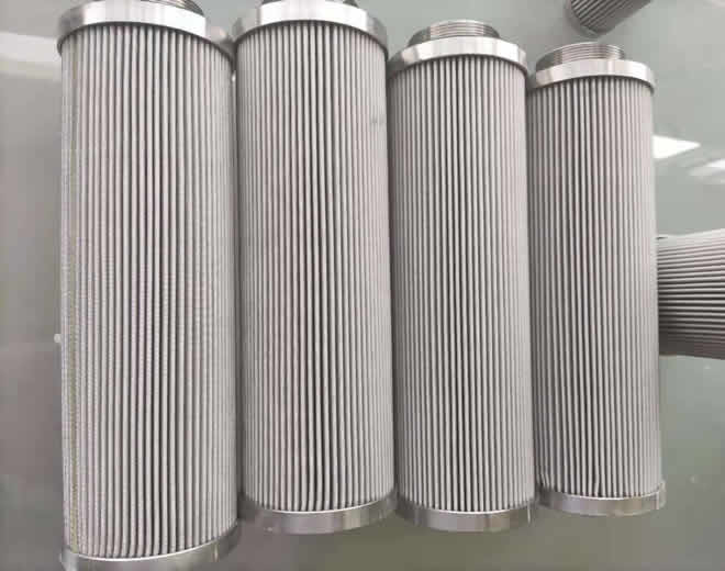 石油化工过滤器用烧结滤芯的优点？